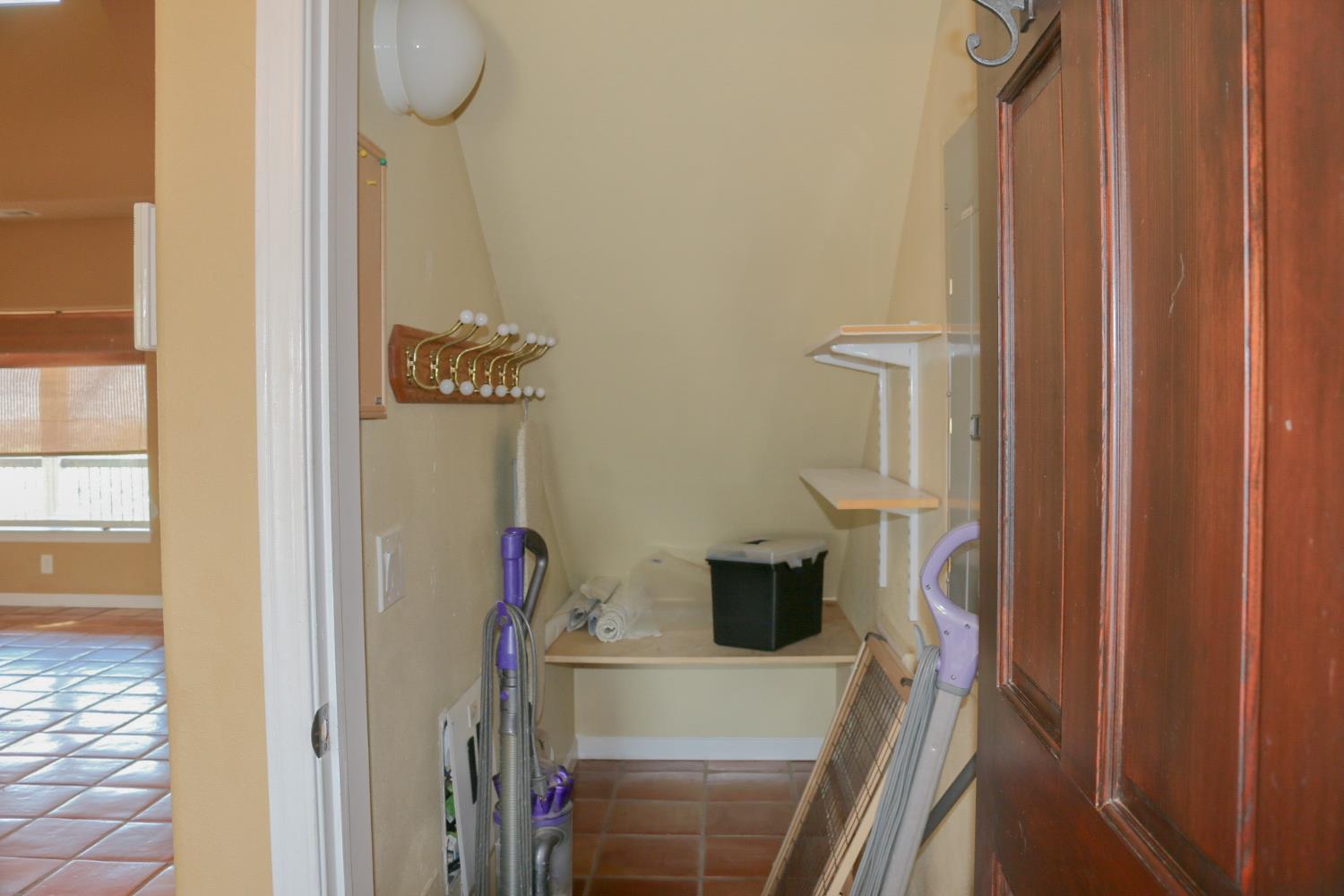 Detail Gallery Image 13 of 50 For 7382 Sagebrush Ln, Valley Springs,  CA 95252 - 3 Beds | 2/1 Baths