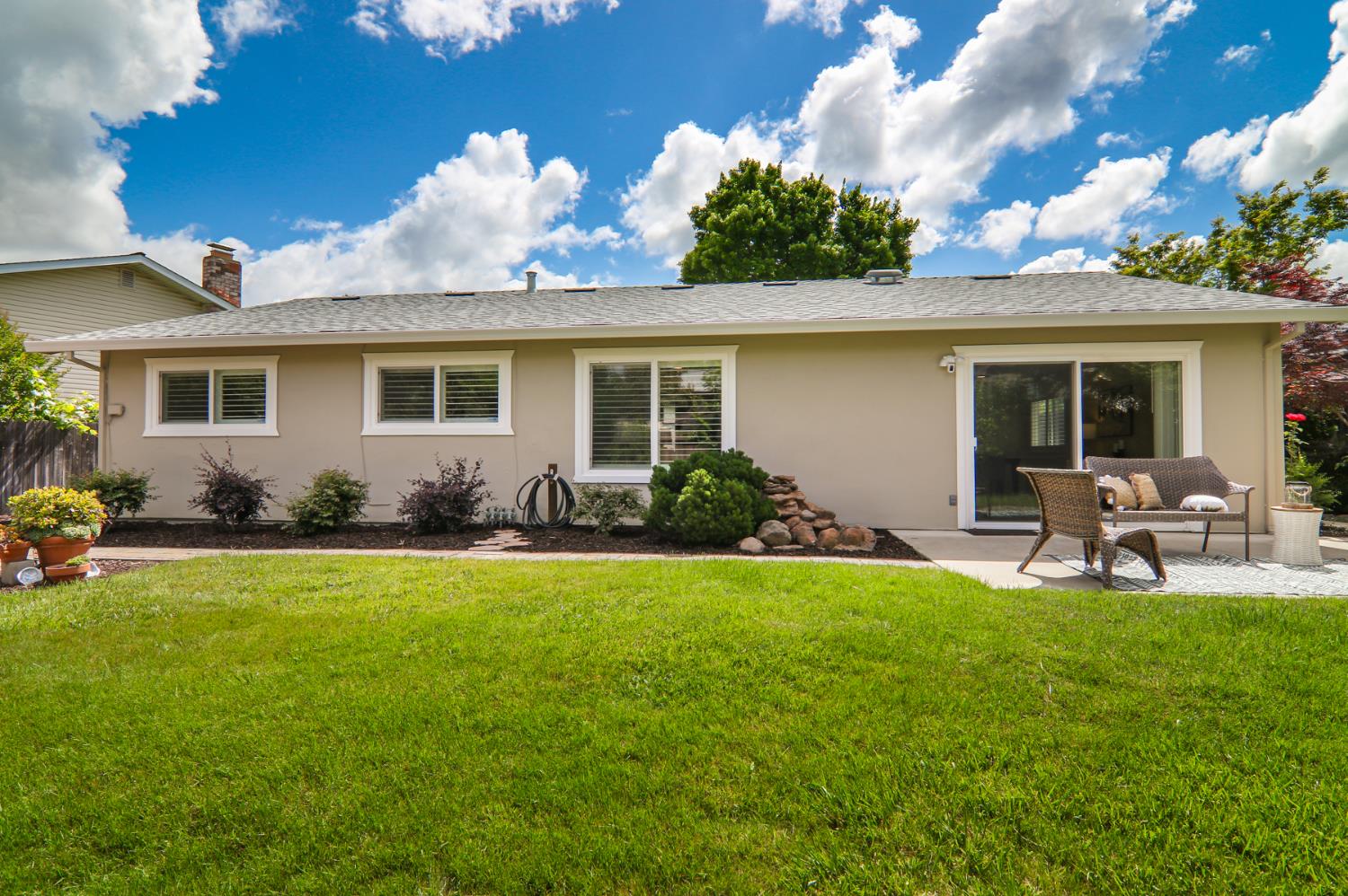 Detail Gallery Image 28 of 38 For 4949 Hillridge Way, Fair Oaks,  CA 95628 - 3 Beds | 2 Baths