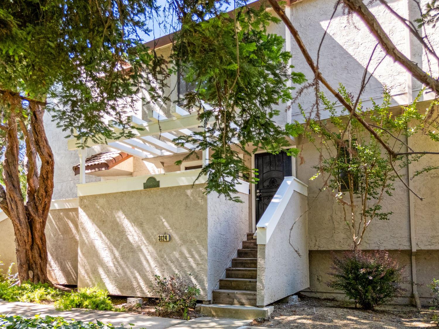 Detail Gallery Image 36 of 41 For 3124 Swallows Nest Dr, Sacramento,  CA 95833 - 2 Beds | 1/1 Baths