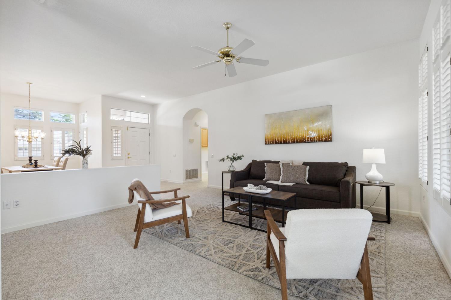 Detail Gallery Image 7 of 38 For 5237 Sugar Pine Loop, Roseville,  CA 95747 - 2 Beds | 2 Baths