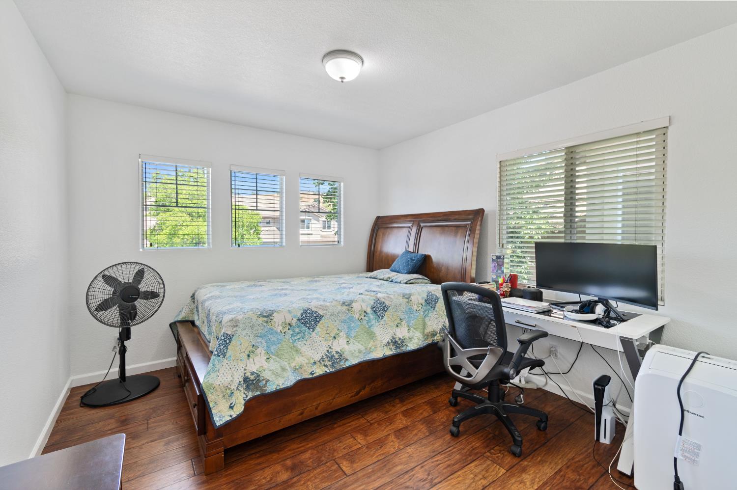 Detail Gallery Image 31 of 42 For 1045 Callander Way, Folsom,  CA 95630 - 4 Beds | 2/1 Baths