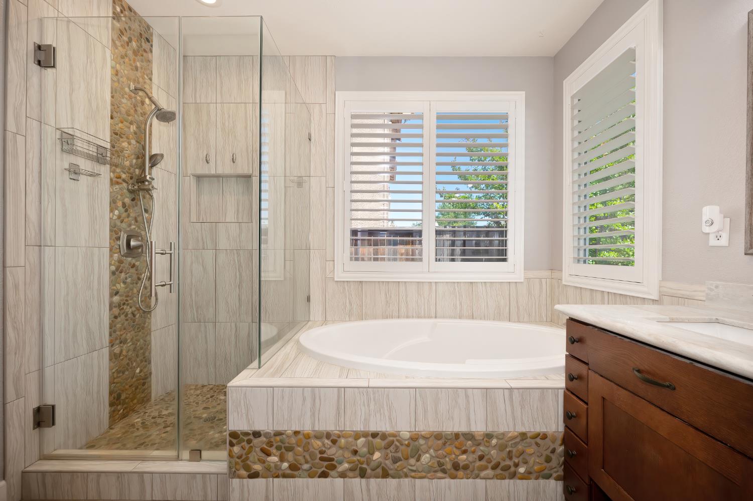 Detail Gallery Image 22 of 46 For 1123 Meredith Way, Folsom,  CA 95630 - 4 Beds | 2 Baths