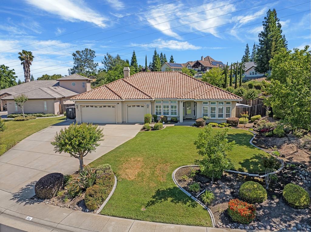 Detail Gallery Image 6 of 76 For 512 Fort Rock Ct, Folsom,  CA 95630 - 4 Beds | 3 Baths