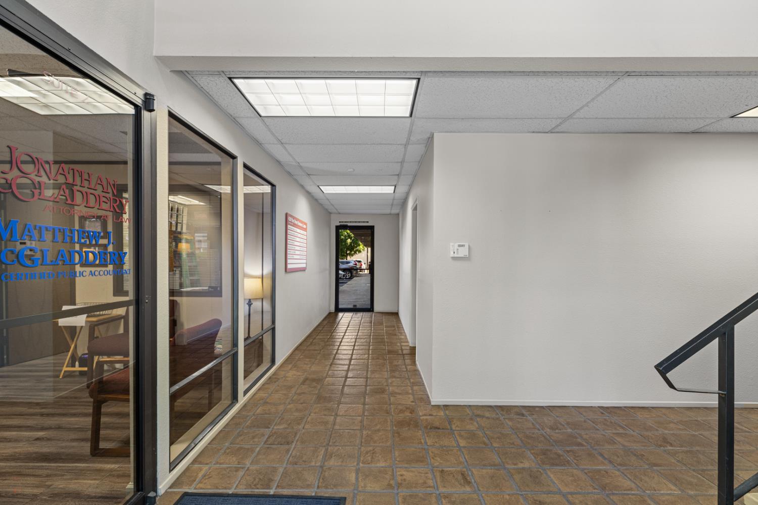 Detail Gallery Image 16 of 33 For 420 W Pine St, Lodi,  CA 95240 - – Beds | – Baths