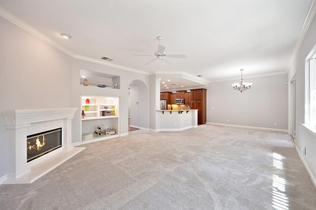Detail Gallery Image 11 of 99 For 190 Montilla Cir, Sacramento,  CA 95835 - 2 Beds | 2 Baths