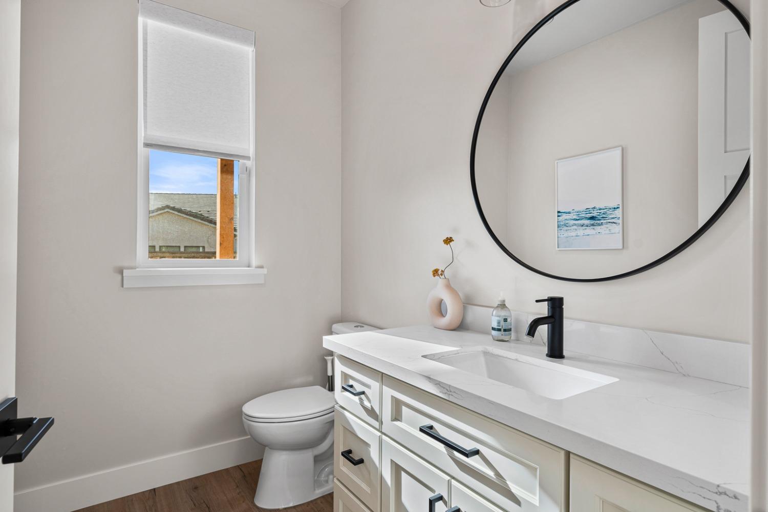 Detail Gallery Image 19 of 51 For 4020 Della Ct, Rocklin,  CA 95677 - 4 Beds | 2/1 Baths