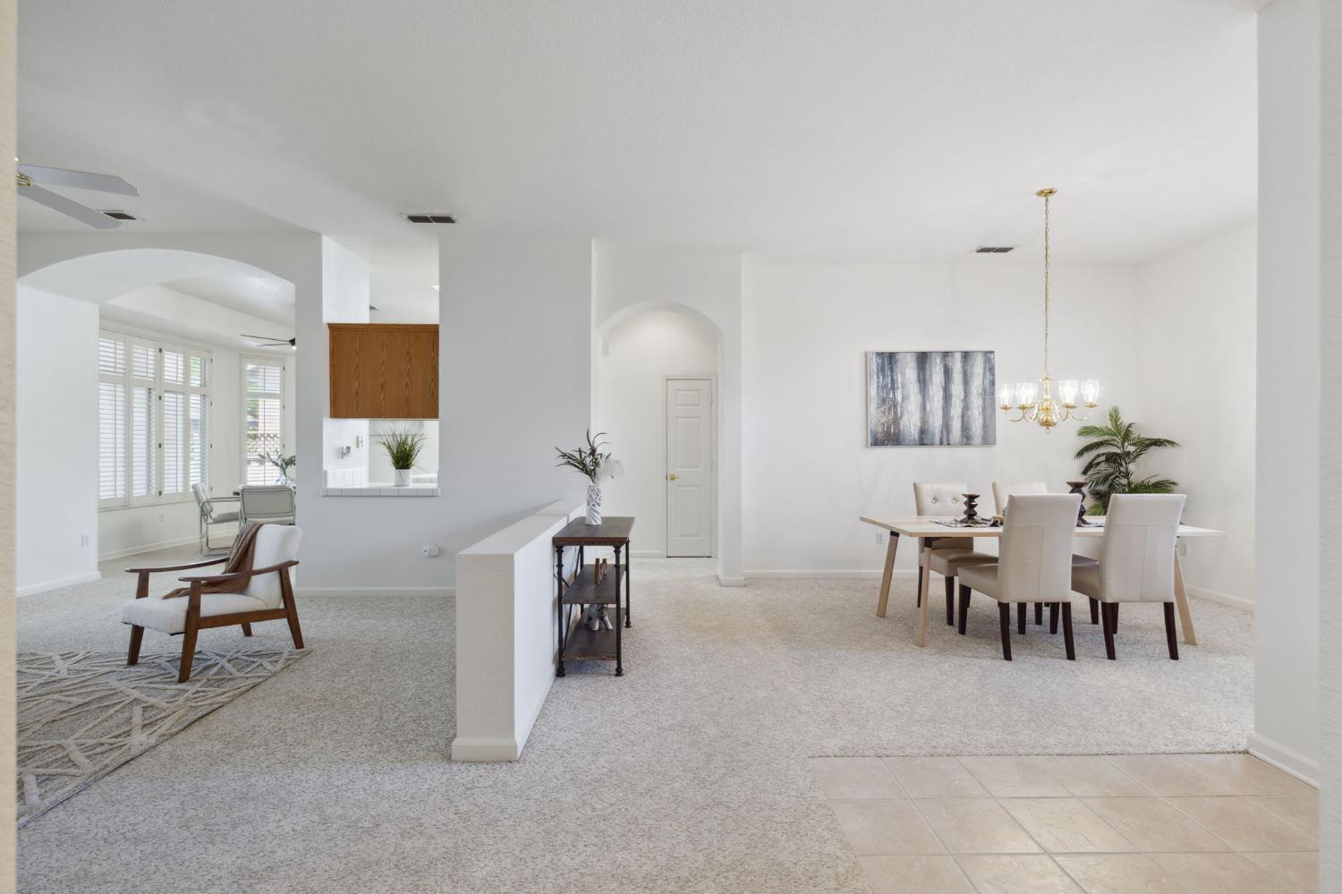 Detail Gallery Image 12 of 38 For 5237 Sugar Pine Loop, Roseville,  CA 95747 - 2 Beds | 2 Baths