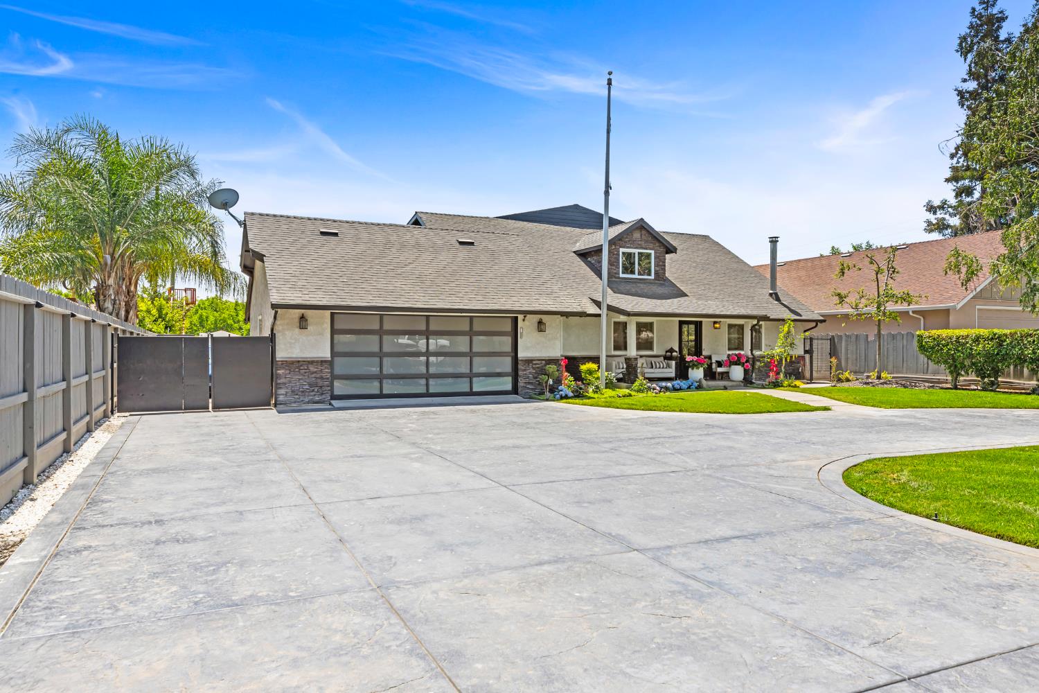 Detail Gallery Image 8 of 98 For 3918 Beckwith Rd, Modesto,  CA 95358 - 5 Beds | 3 Baths