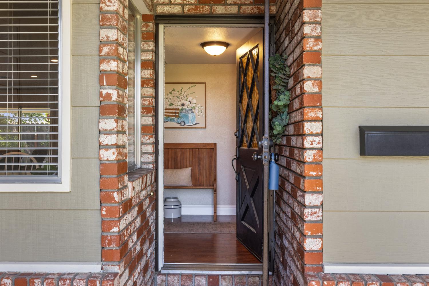 Detail Gallery Image 6 of 36 For 2365 E Marshall St, Turlock,  CA 95380 - 3 Beds | 2 Baths