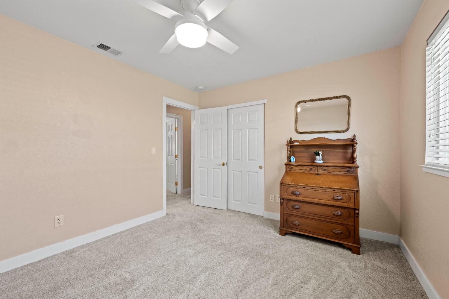 Detail Gallery Image 22 of 50 For 607 Grider Dr, Roseville,  CA 95678 - 4 Beds | 2 Baths