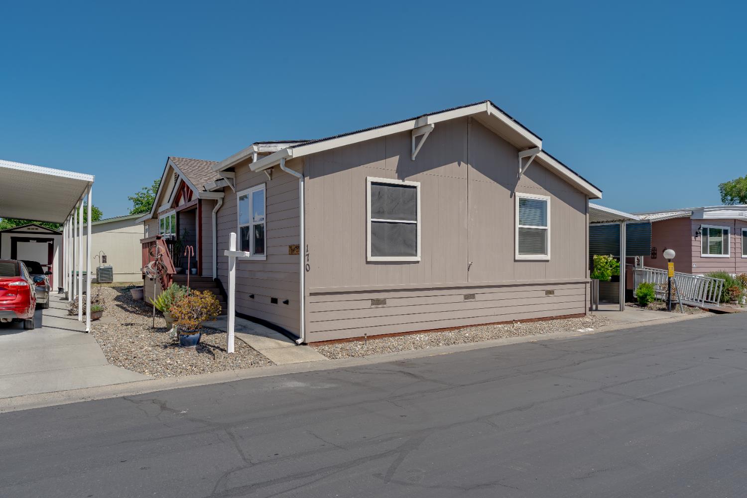 Detail Gallery Image 24 of 38 For 3901 Lake Rd 170, West Sacramento,  CA 95691 - 3 Beds | 2 Baths