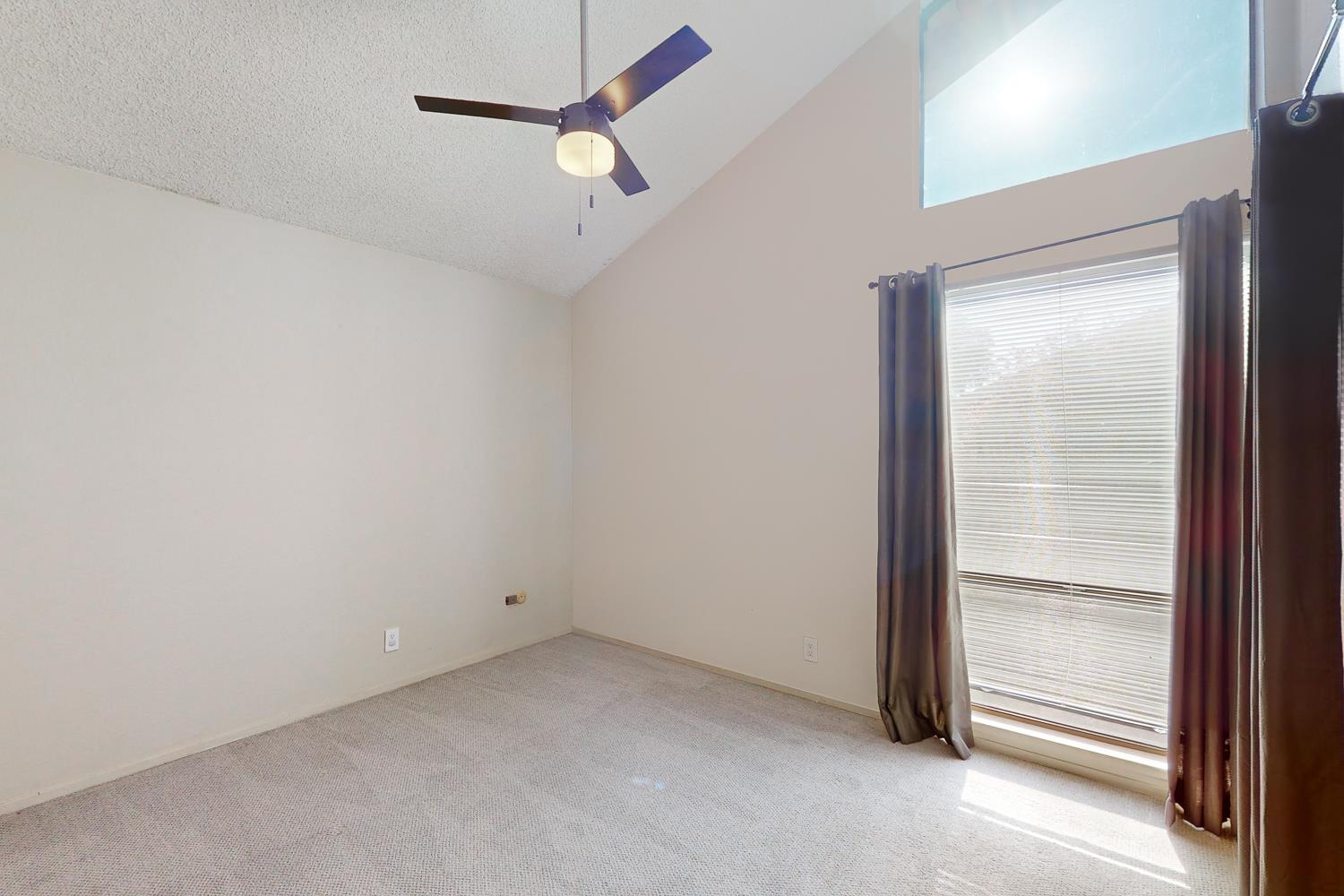 Detail Gallery Image 34 of 75 For 608 College St #11,  Woodland,  CA 95695 - 3 Beds | 2/1 Baths