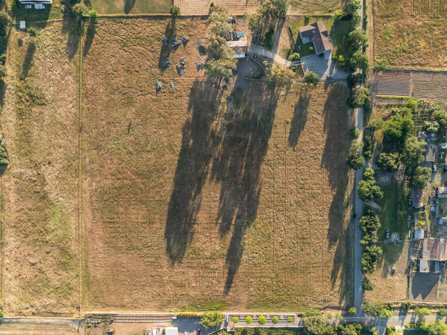 Detail Gallery Image 38 of 62 For 8651 Bader Rd, Elk Grove,  CA 95624 - 3 Beds | 2 Baths