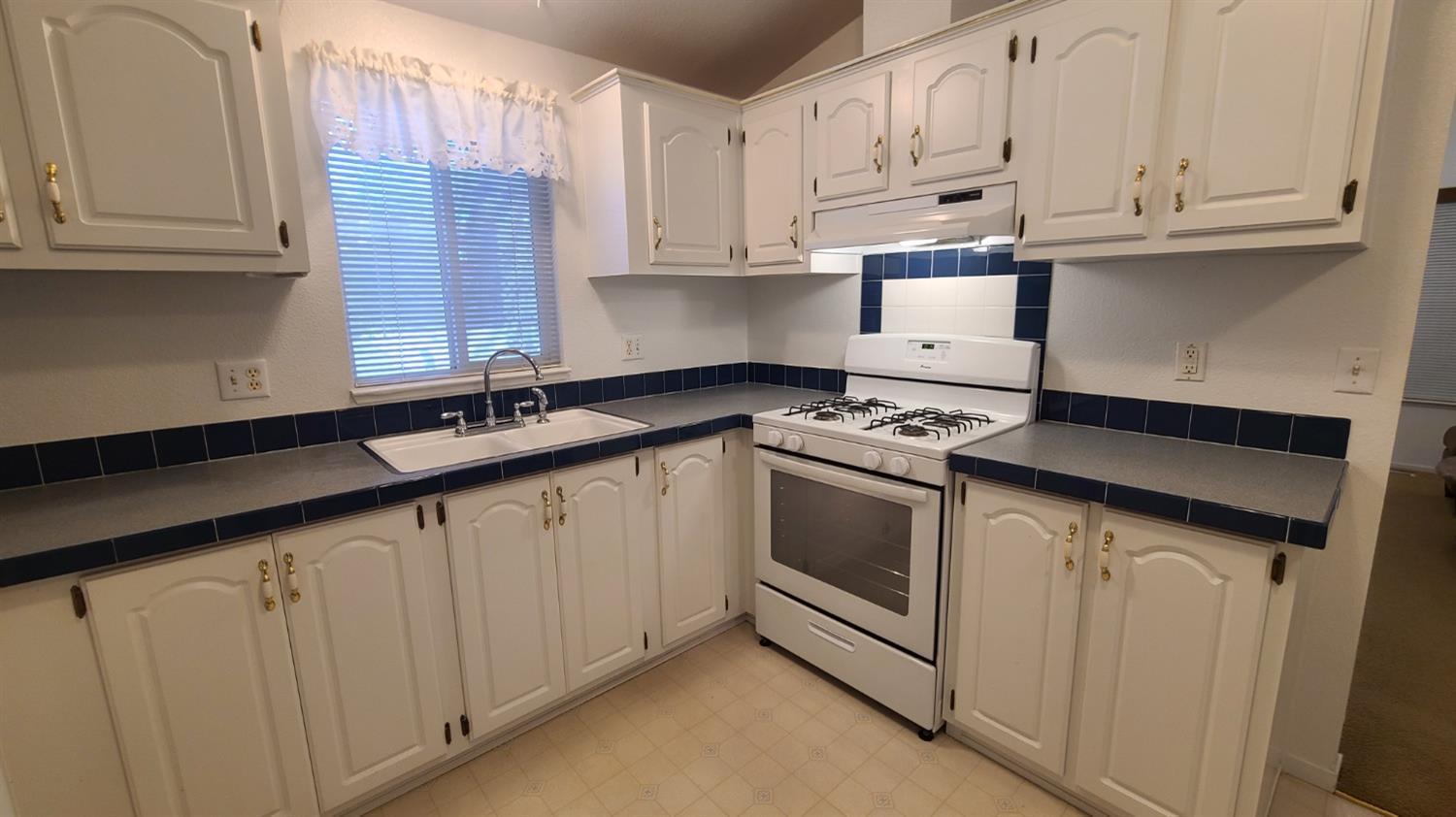 Detail Gallery Image 3 of 29 For 9461 State Highway 193 21, Placerville,  CA 95667 - 2 Beds | 1 Baths