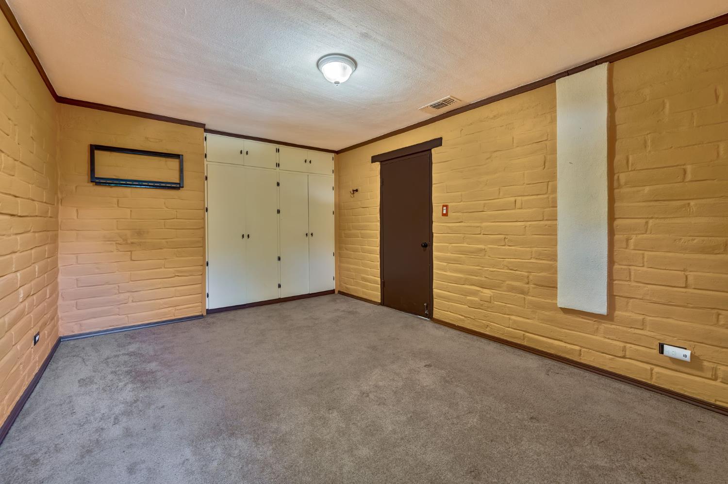 Detail Gallery Image 21 of 32 For 1660 La Playa Way, Sacramento,  CA 95864 - 3 Beds | 1 Baths