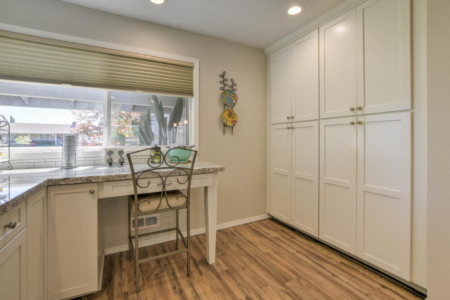 Detail Gallery Image 16 of 46 For 3401 Norris Ave, Sacramento,  CA 95821 - 4 Beds | 2/1 Baths