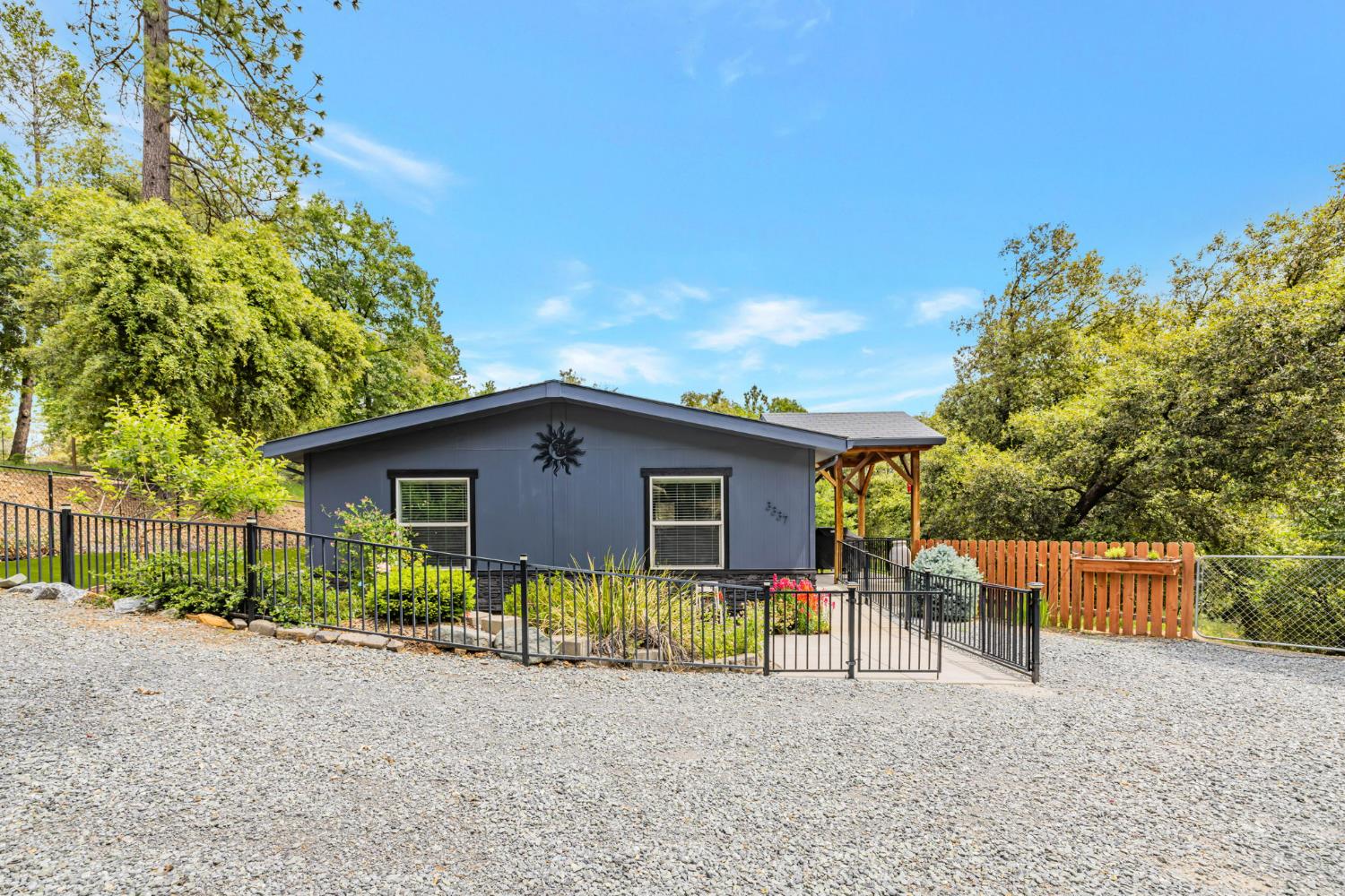 Detail Gallery Image 29 of 61 For 3335 Gas Canyon Ct, Foresthill,  CA 95631 - 5 Beds | 4 Baths