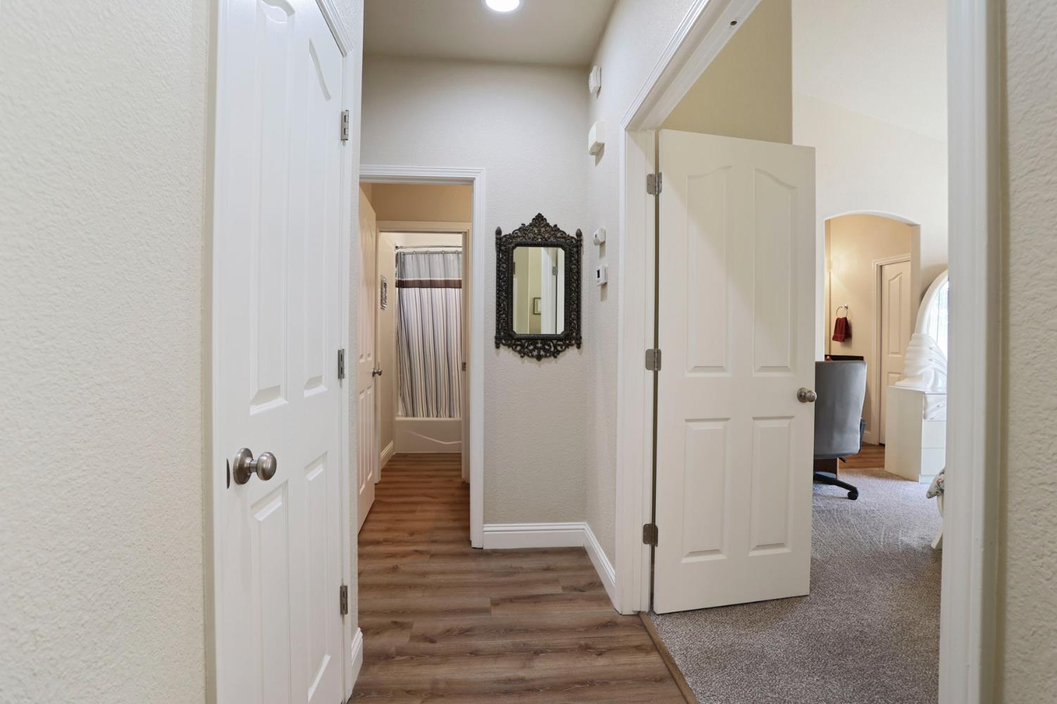 Detail Gallery Image 23 of 41 For 1930 Crystalwood Ln, Lodi,  CA 95242 - 3 Beds | 2 Baths