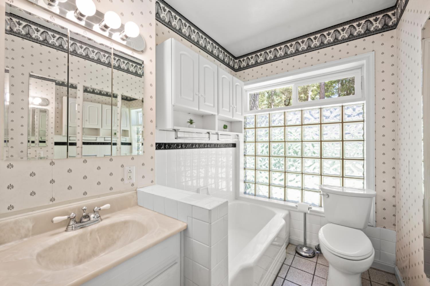 Detail Gallery Image 5 of 65 For 880 Quail Haven Rd, Colfax,  CA 95713 - 3 Beds | 2 Baths