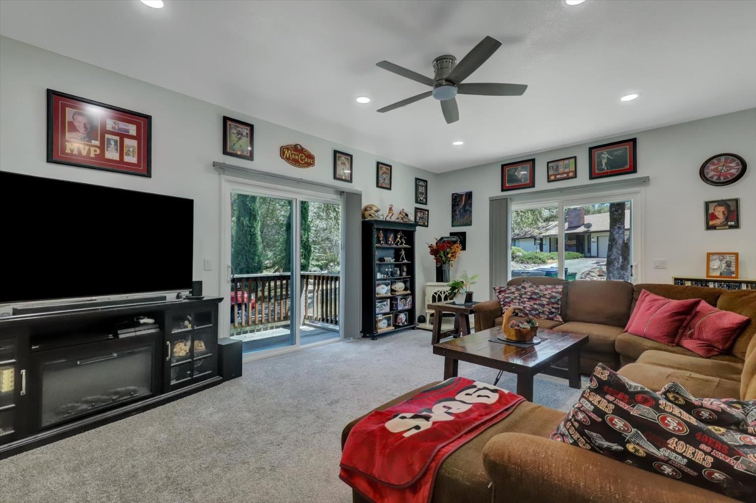 Detail Gallery Image 11 of 53 For 17730 Minnow Way, Penn Valley,  CA 95946 - 3 Beds | 2 Baths