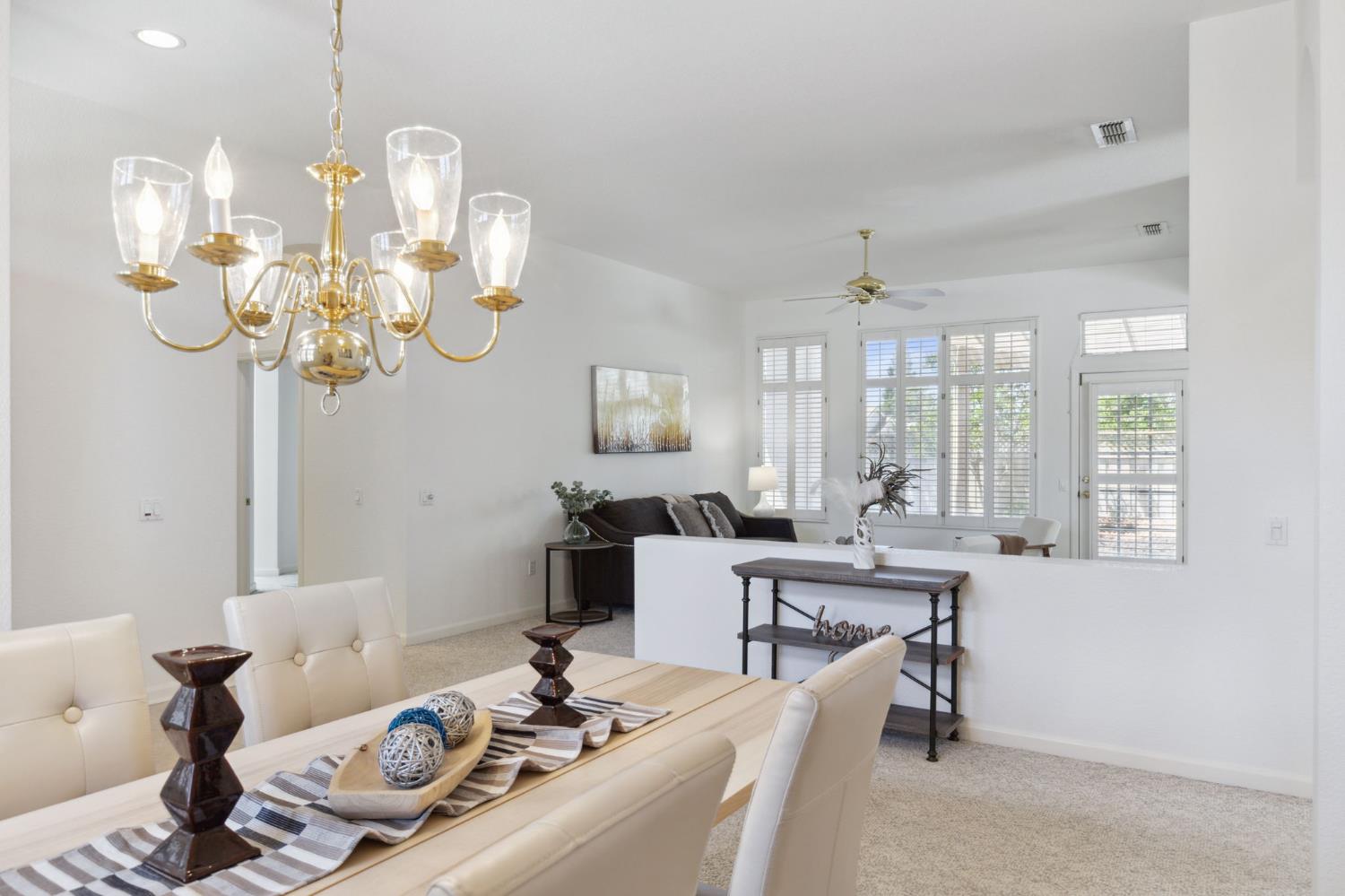 Detail Gallery Image 8 of 38 For 5237 Sugar Pine Loop, Roseville,  CA 95747 - 2 Beds | 2 Baths