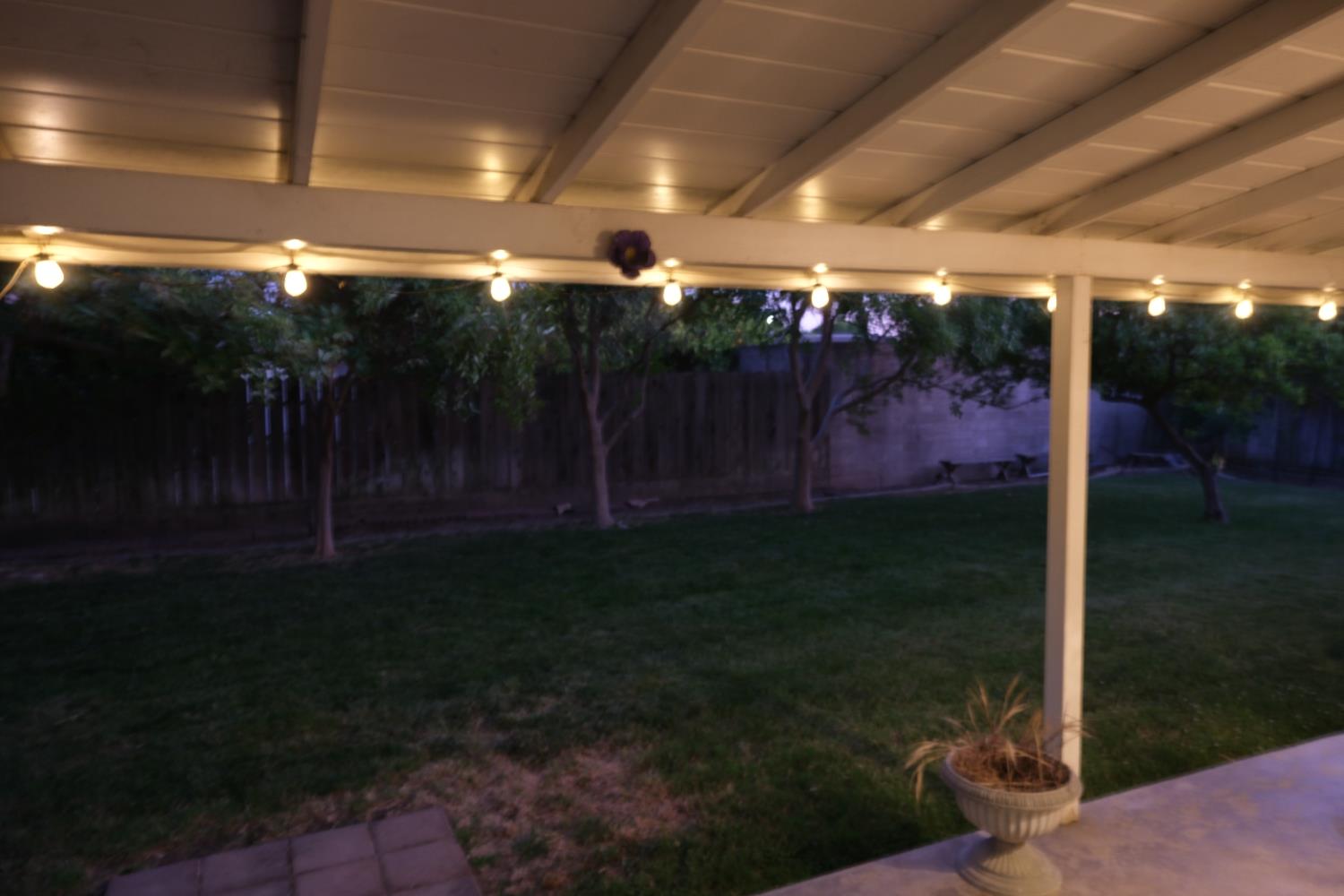 Detail Gallery Image 19 of 31 For 385 Birchwood Ct, Modesto,  CA 95350 - 3 Beds | 2 Baths