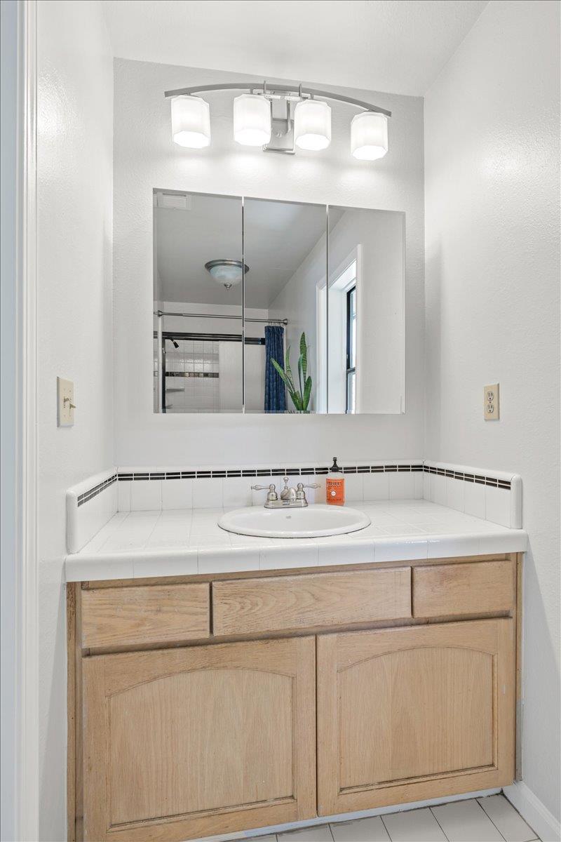 Detail Gallery Image 29 of 56 For 401 Gracie Rd, Nevada City,  CA 95959 - 3 Beds | 2/1 Baths