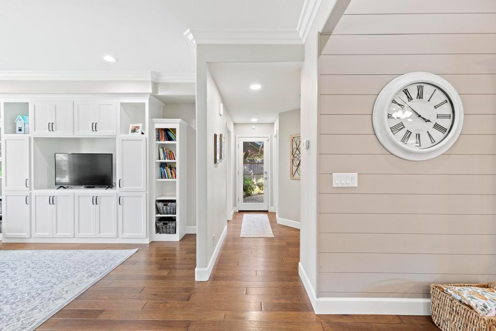 Detail Gallery Image 23 of 80 For 734 Mariner Loop, Yuba City,  CA 95991 - 4 Beds | 3 Baths