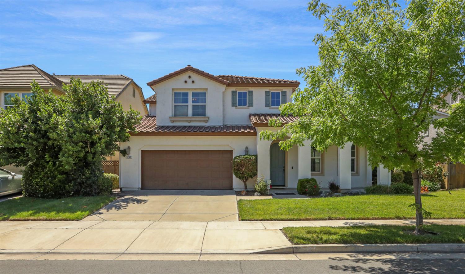 Detail Gallery Image 7 of 68 For 10305 Bridgeview Ln, Stockton,  CA 95219 - 5 Beds | 3 Baths
