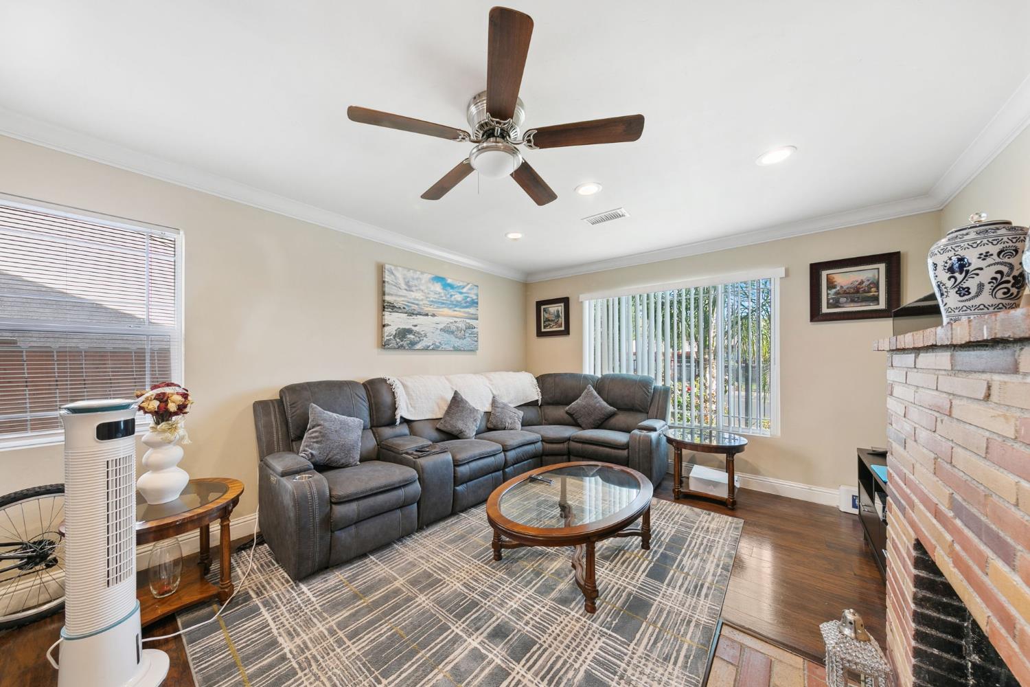 Detail Gallery Image 19 of 37 For 4309 23rd Ave, Sacramento,  CA 95820 - 3 Beds | 1 Baths
