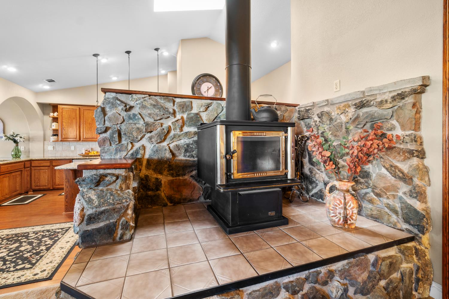 Detail Gallery Image 44 of 83 For 5001 Mourning Dove Ln, Shingle Springs,  CA 95682 - 4 Beds | 3/1 Baths