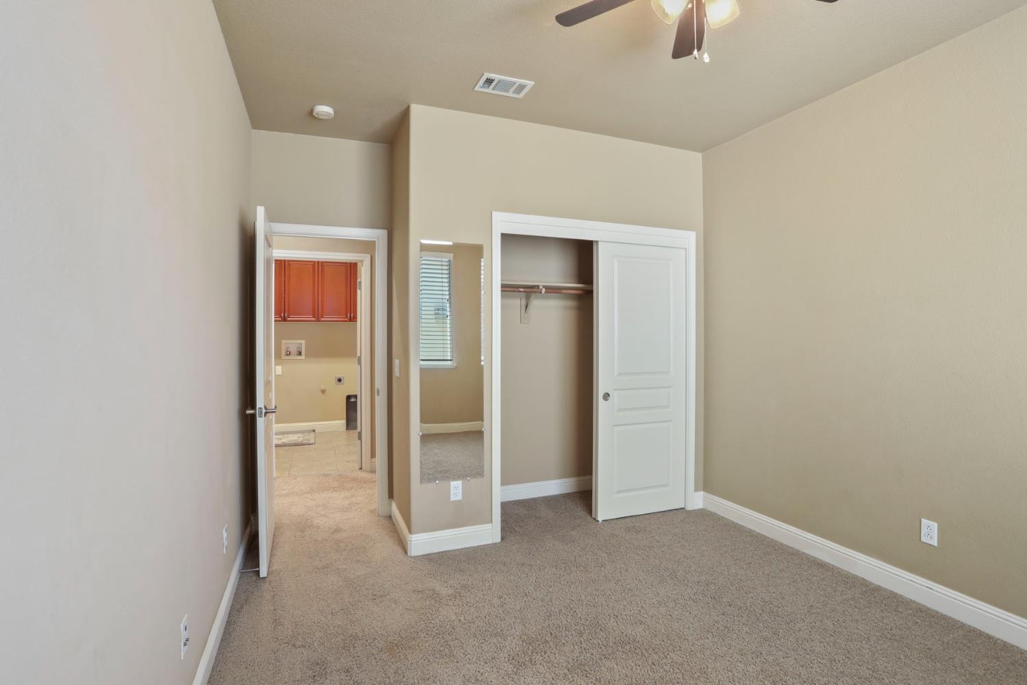 Detail Gallery Image 34 of 68 For 10305 Bridgeview Ln, Stockton,  CA 95219 - 5 Beds | 3 Baths