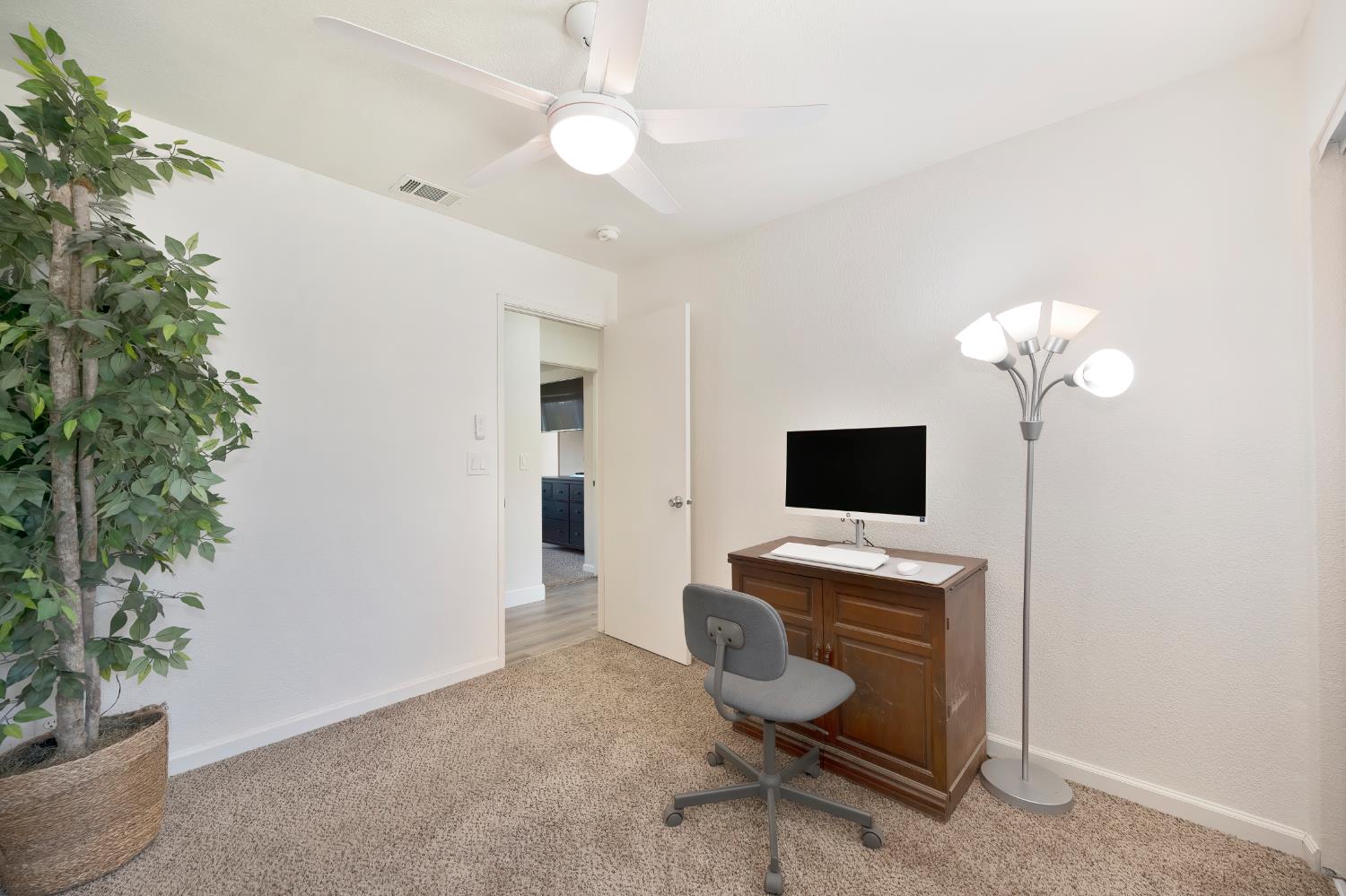 Detail Gallery Image 36 of 52 For 9548 Helio Dr, Sacramento,  CA 95827 - 3 Beds | 2 Baths