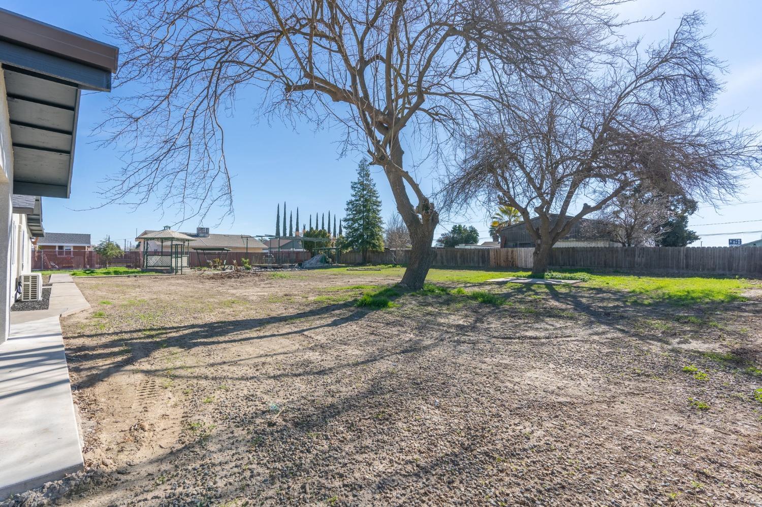 Detail Gallery Image 27 of 30 For 4112 Anna Ave, Keyes,  CA 95328 - 3 Beds | 3 Baths