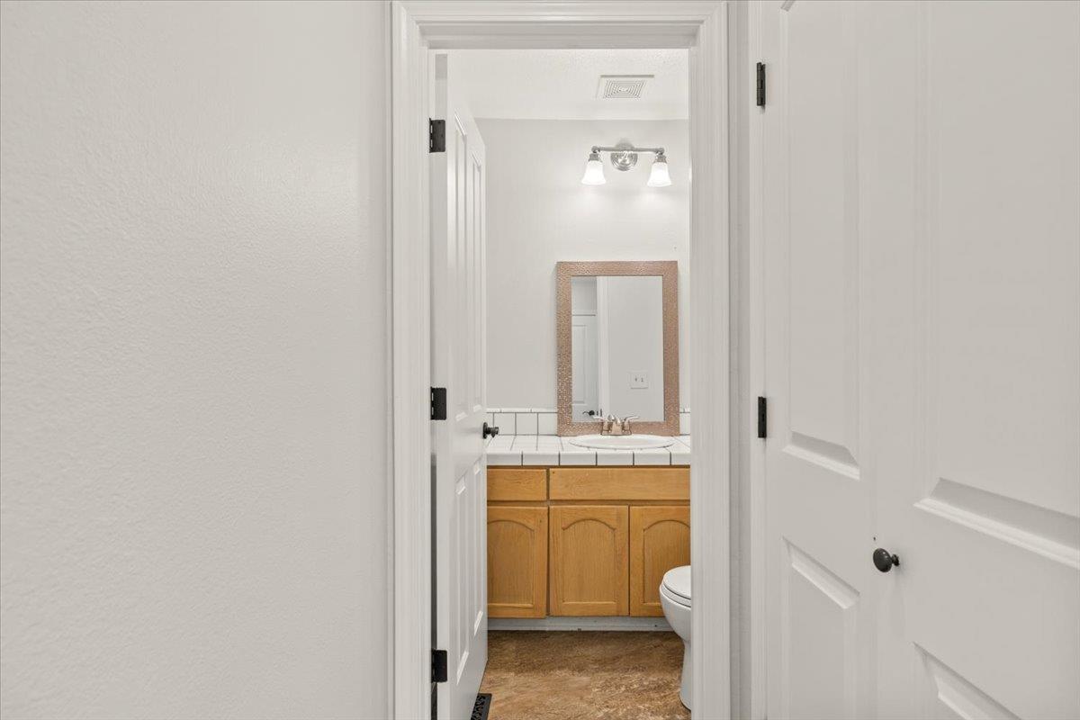 Detail Gallery Image 24 of 56 For 401 Gracie Rd, Nevada City,  CA 95959 - 3 Beds | 2/1 Baths