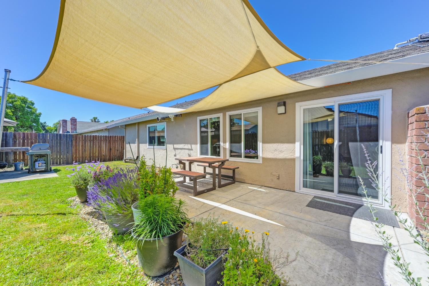 Detail Gallery Image 52 of 52 For 9548 Helio Dr, Sacramento,  CA 95827 - 3 Beds | 2 Baths