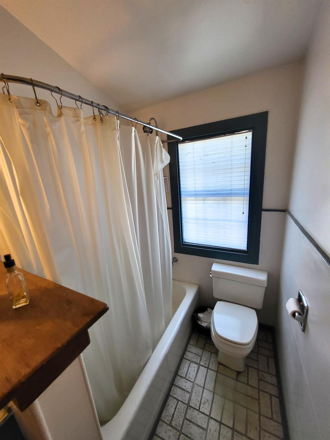 Detail Gallery Image 17 of 64 For 677 S Main Rd, Angels Camp,  CA 95222 - 3 Beds | 2/1 Baths