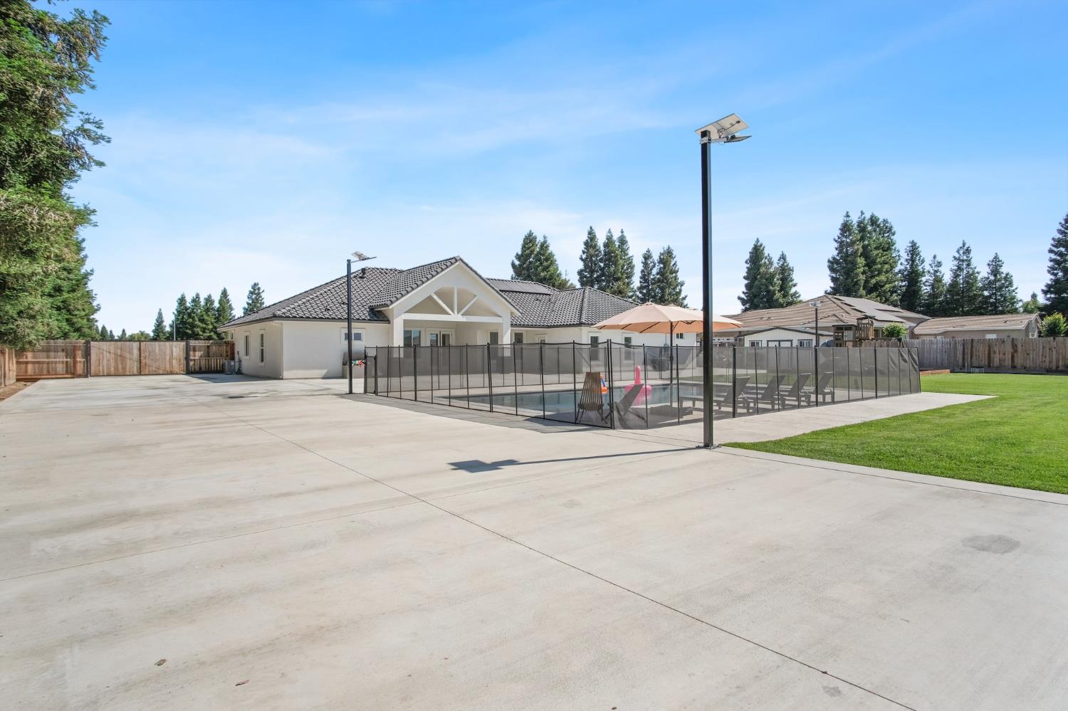 Detail Gallery Image 52 of 67 For 6185 Shelby St, Atwater,  CA 95301 - 4 Beds | 3/1 Baths