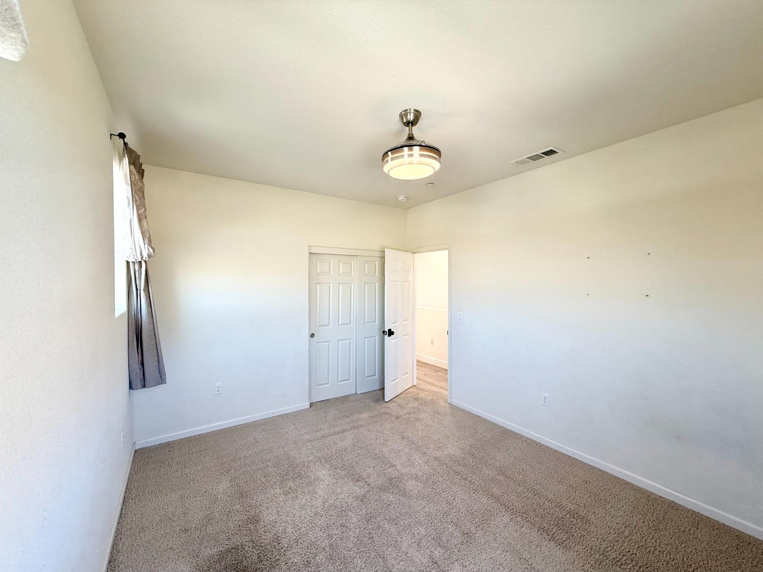 Detail Gallery Image 36 of 47 For 21161 Cabernet Dr, Patterson,  CA 95363 - 5 Beds | 3 Baths