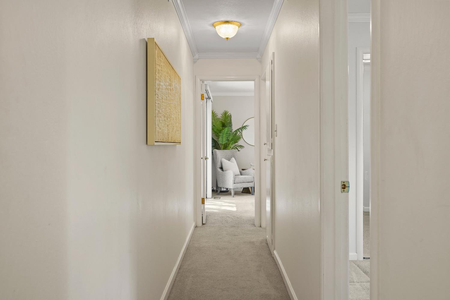 Detail Gallery Image 21 of 39 For 6400 Scenic Oak Ct, Carmichael,  CA 95608 - 4 Beds | 2/1 Baths