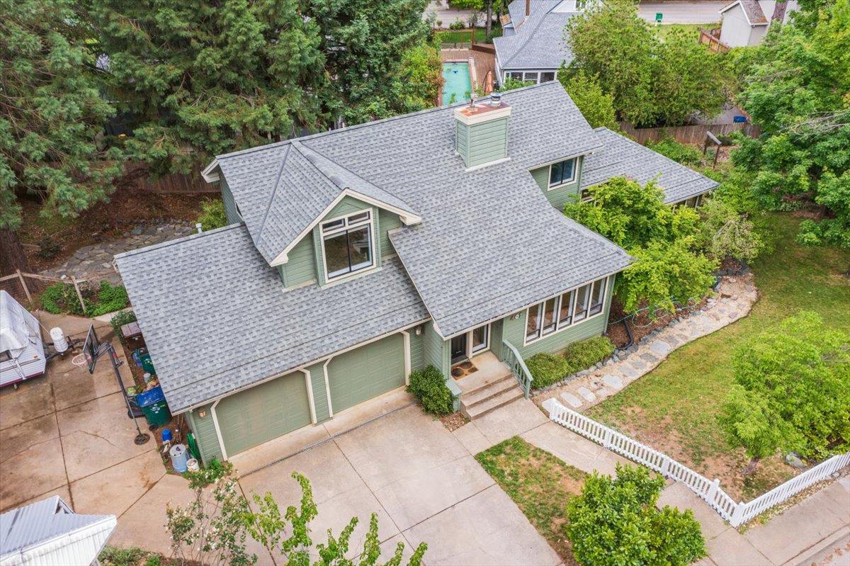 Detail Gallery Image 3 of 56 For 401 Gracie Rd, Nevada City,  CA 95959 - 3 Beds | 2/1 Baths