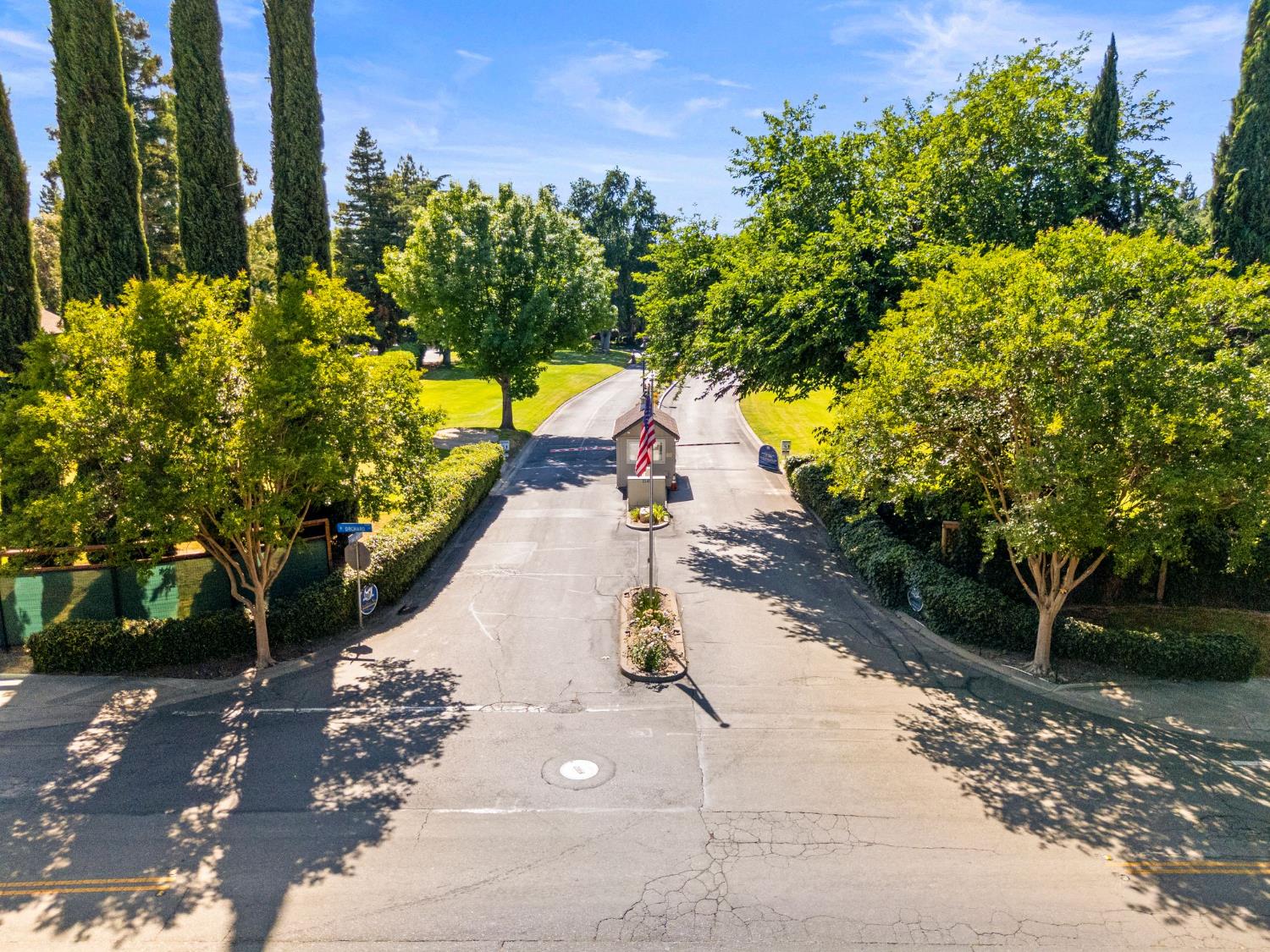 Detail Gallery Image 35 of 41 For 3124 Swallows Nest Dr, Sacramento,  CA 95833 - 2 Beds | 1/1 Baths