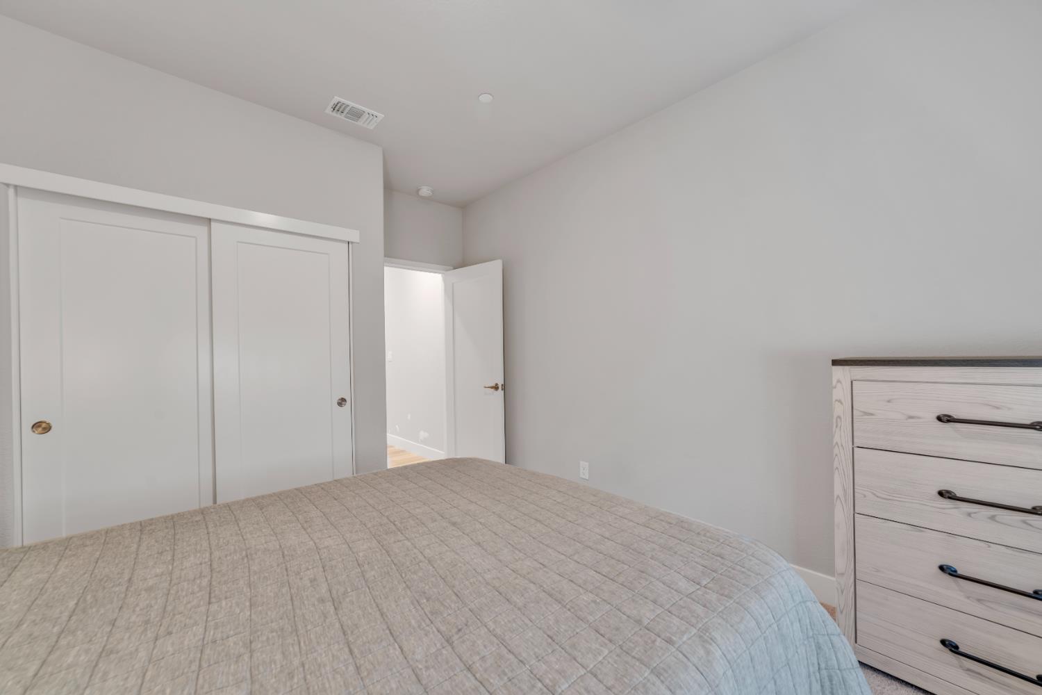 Detail Gallery Image 24 of 35 For 3429 Tall Oaks Bend Way, Folsom,  CA 95630 - 3 Beds | 2 Baths