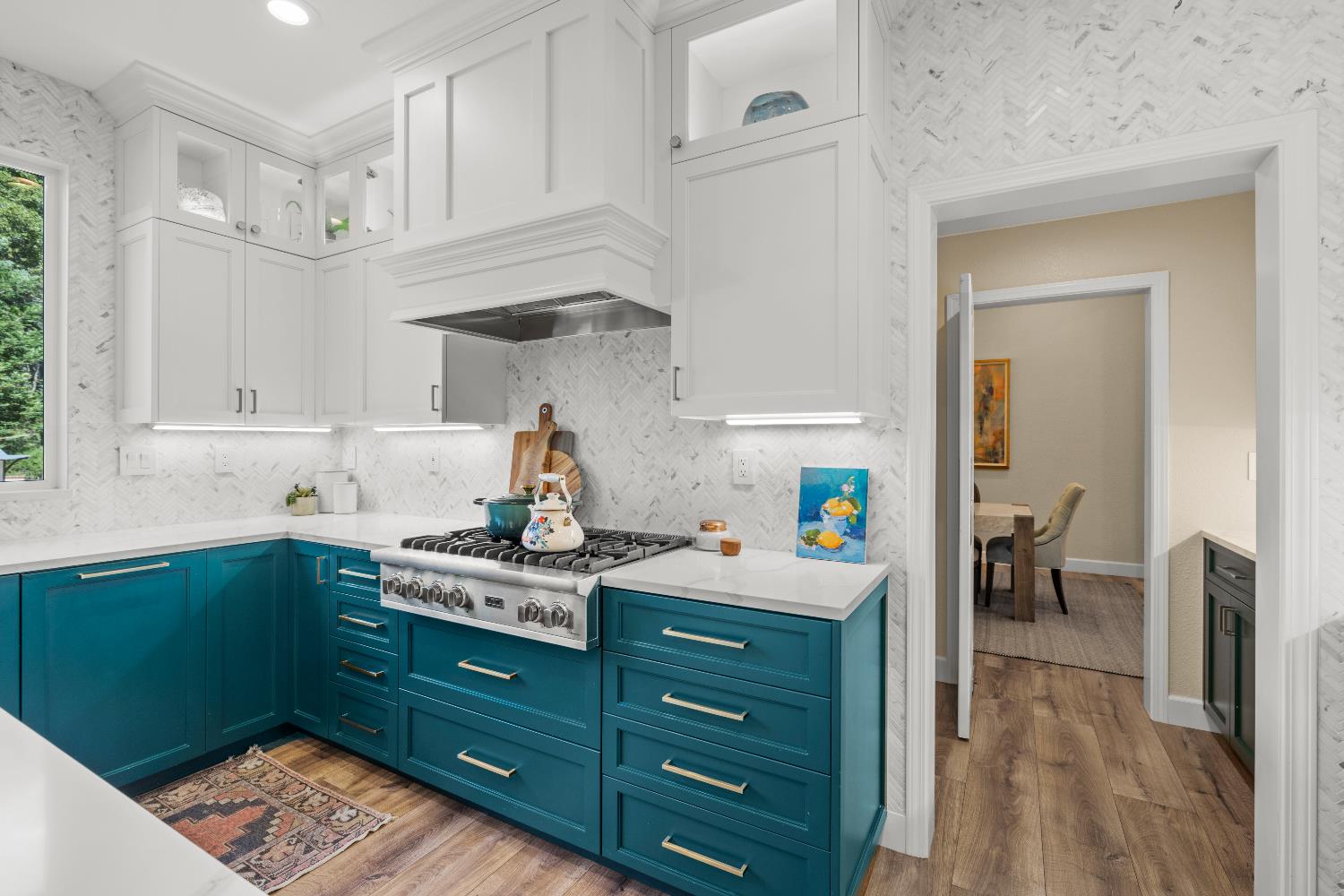 Detail Gallery Image 16 of 84 For 2864 Aberdeen Ln, El Dorado Hills,  CA 95762 - 5 Beds | 3 Baths