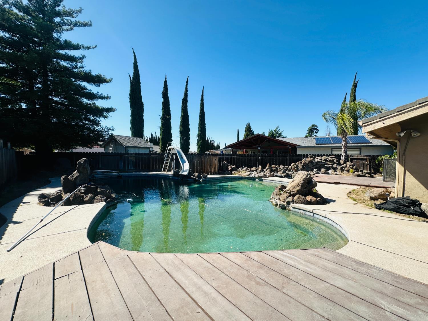 Detail Gallery Image 32 of 41 For 553 Manor Oak Pl, Manteca,  CA 95336 - 4 Beds | 3 Baths