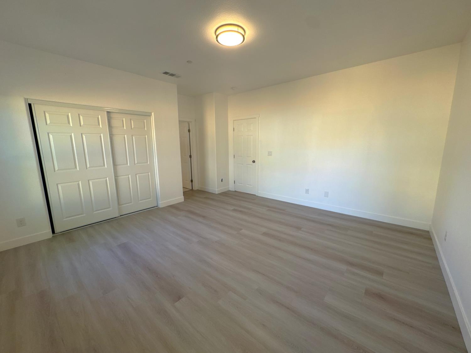 Detail Gallery Image 24 of 37 For 4825 36th St, Sacramento,  CA 95820 - 3 Beds | 2 Baths