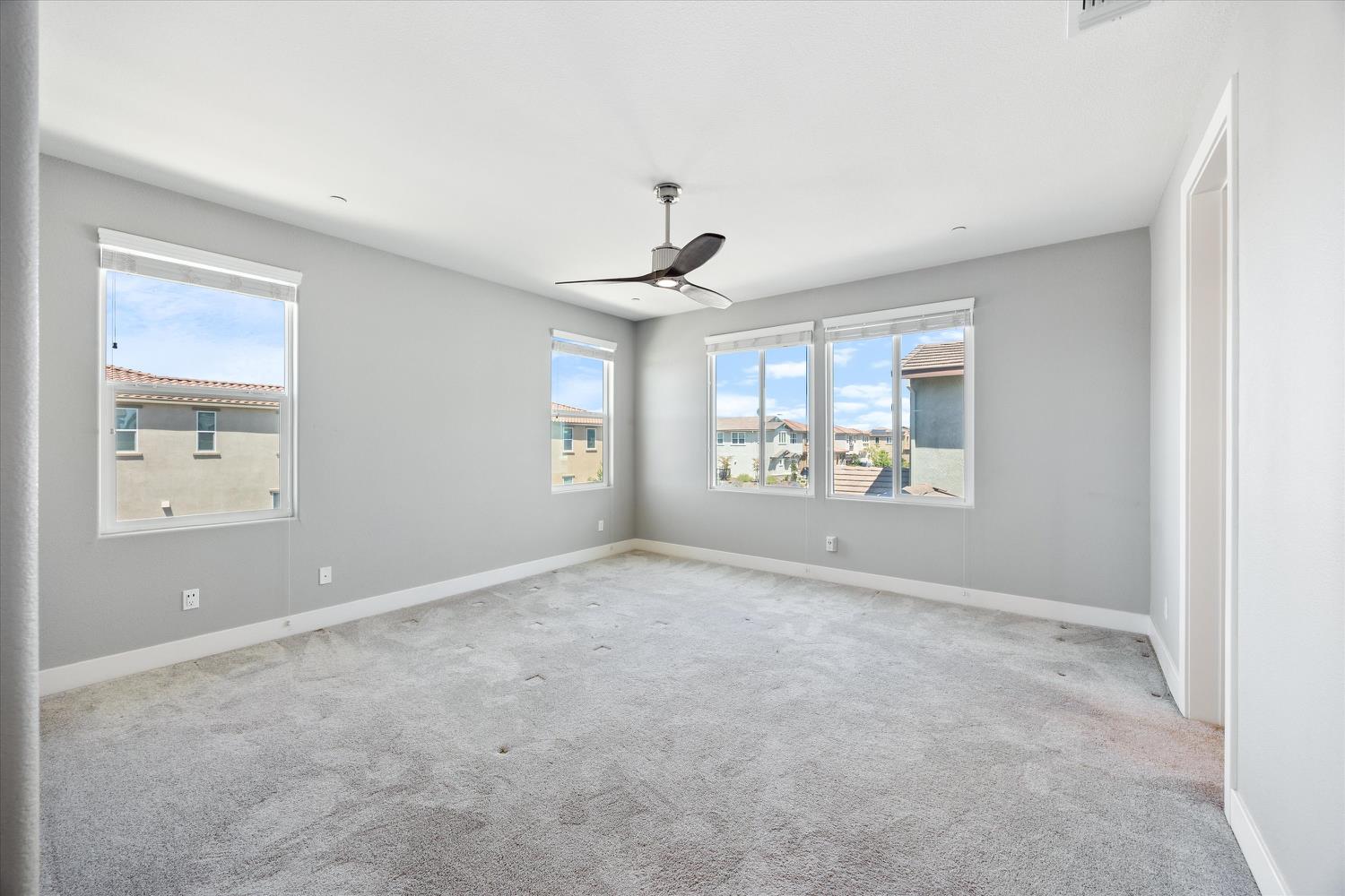 Detail Gallery Image 19 of 43 For 3801 Lake Katie Way, Sacramento,  CA 95834 - 4 Beds | 3 Baths