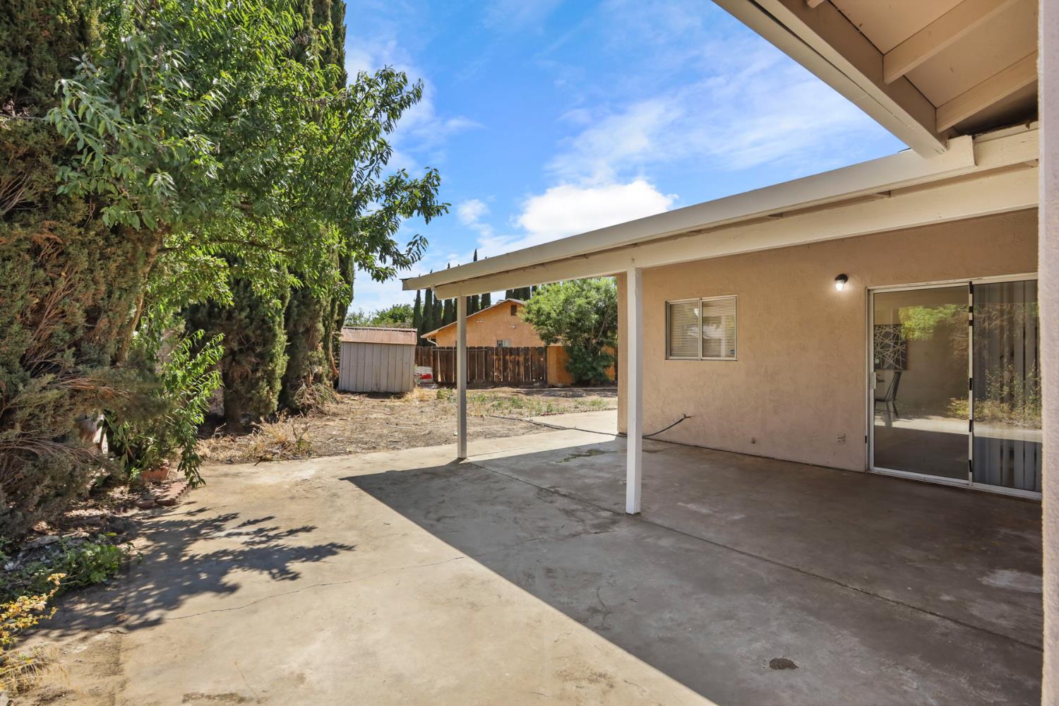 Detail Gallery Image 30 of 32 For 998 Pfister Pl, Manteca,  CA 95336 - 3 Beds | 2 Baths