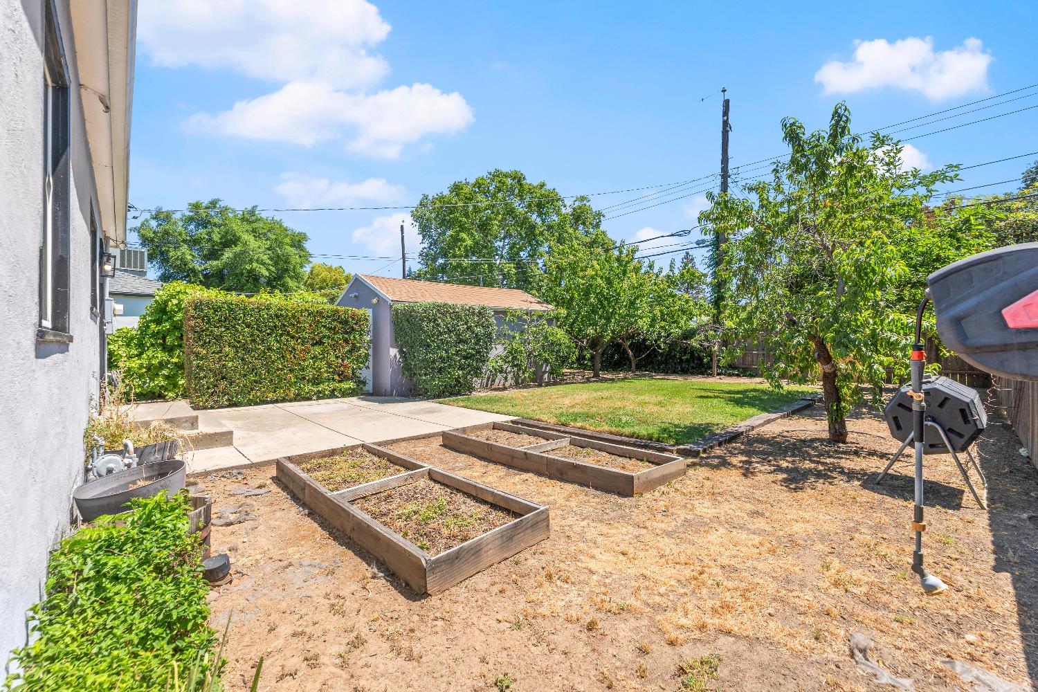 Detail Gallery Image 32 of 51 For 3914 12th Ave, Sacramento,  CA 95817 - 2 Beds | 1 Baths