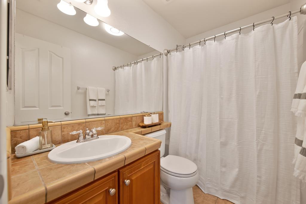 Detail Gallery Image 18 of 31 For 1301 Dante Cir, Roseville,  CA 95678 - 2 Beds | 2/1 Baths